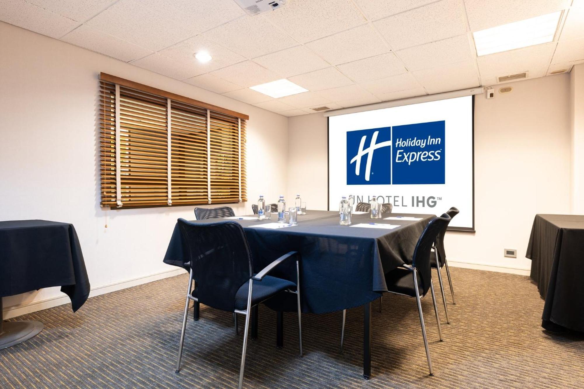 Holiday Inn Express - Temuco By Ihg Bagian luar foto